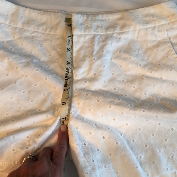 🌟NEW🌟White eyelet Cynthia Rowley shorts - Picture 6 of 8